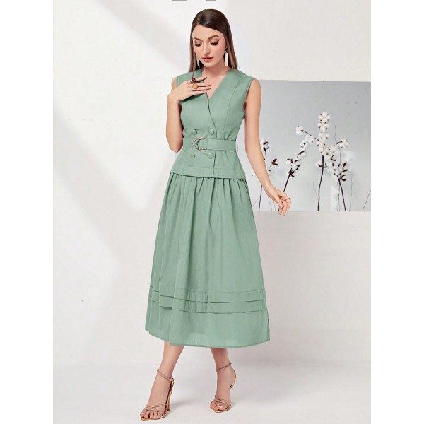 SHEIN Modely Solid D-ring Belted Dress