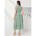 SHEIN Modely Solid D-ring Belted Dress