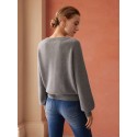 PREMIUM CASHMERE WOOL-BLEND SWEATER